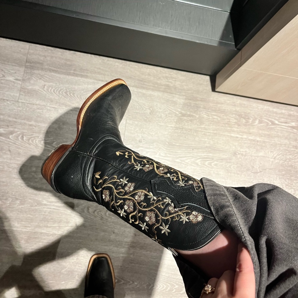 Black Embroidered Western Boots